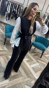 Back And White Traveler Set