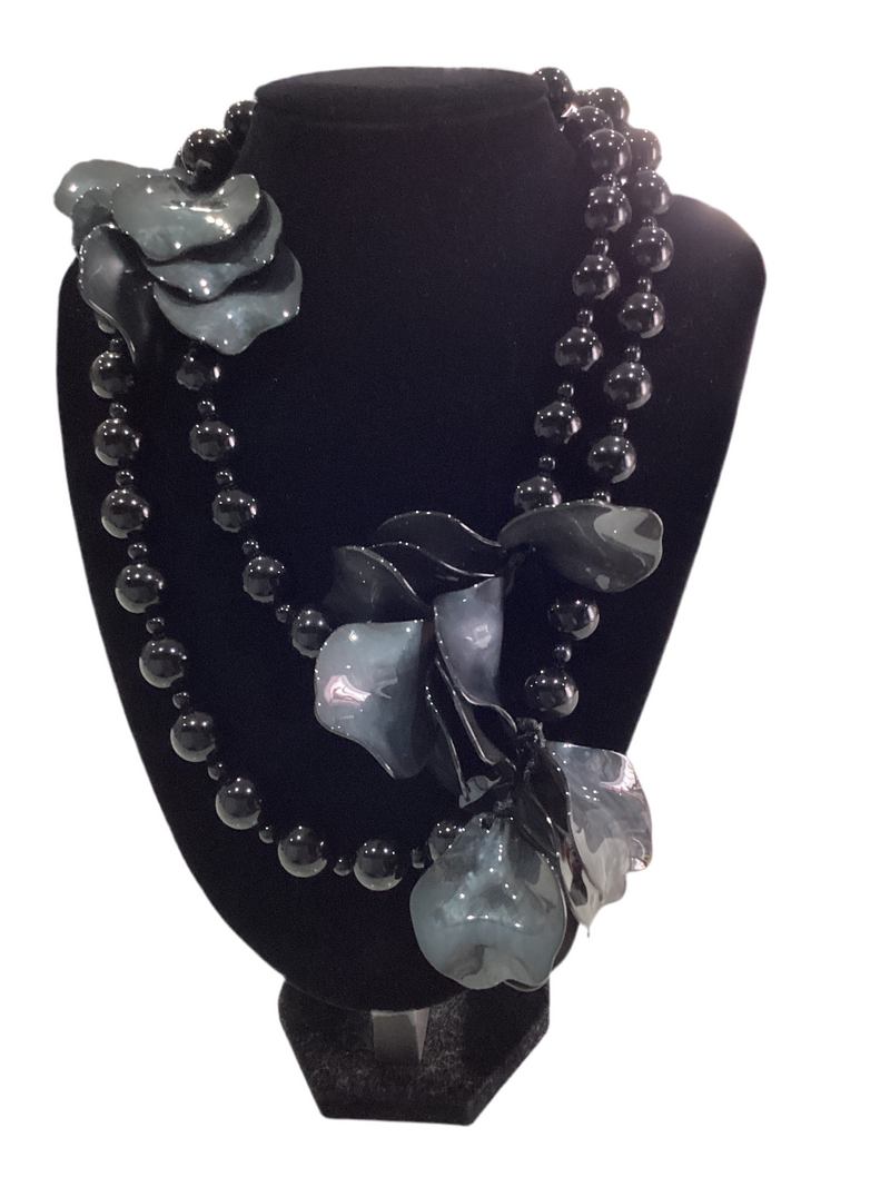 Long Black Flower Necklace