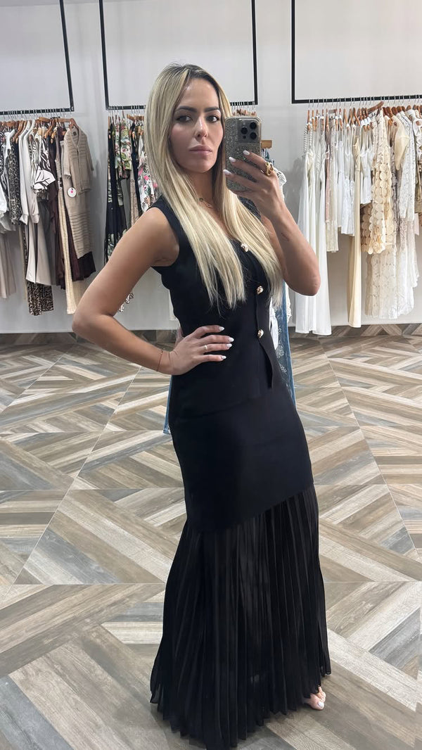 Tessara Knit Sleeveless Top With Skirt Set