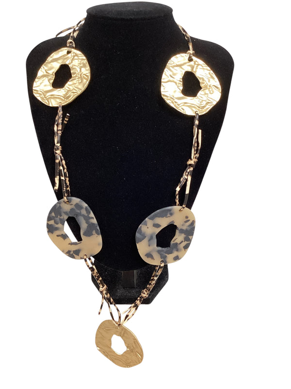 Chita Necklace