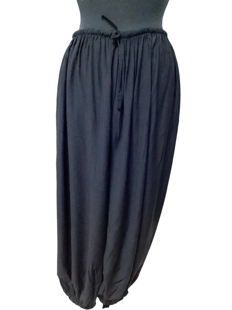Balloon Black Pants