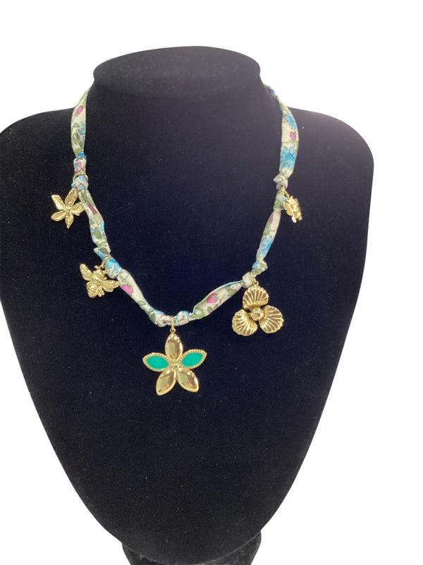 Flora Necklace