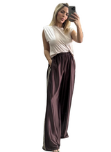 Beige square top