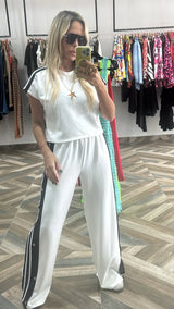 Traveler White Set