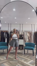 Square Shorts